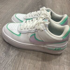 Nike Air Force 1’s Shadow